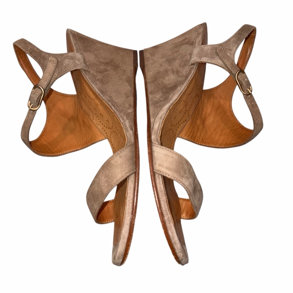 Chie Mihara Brown Suede Anatour Wedge Sandals Shoes size 38.5 - Picture 6 of 11